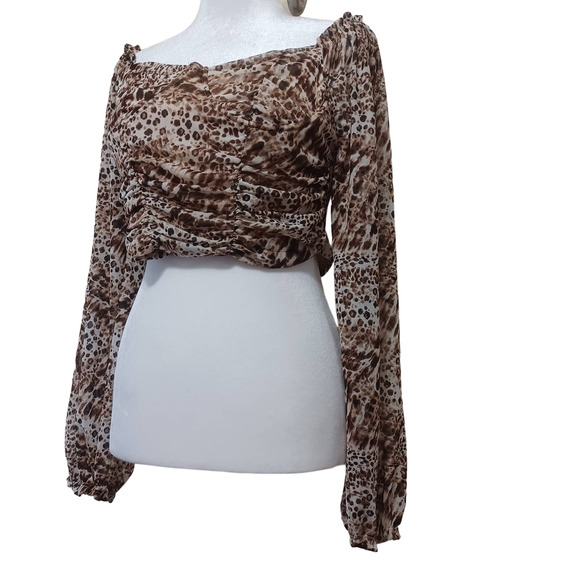 Almost Famous Long Sleeve Rouched Print Top Size L - Picture 3 of 4